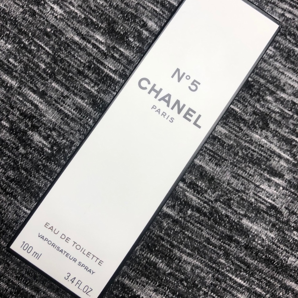 CHANEL No. 5